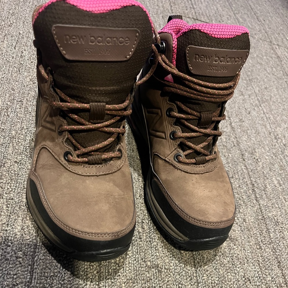 New Balance Brown Ankle Boots with Sturdy Construction